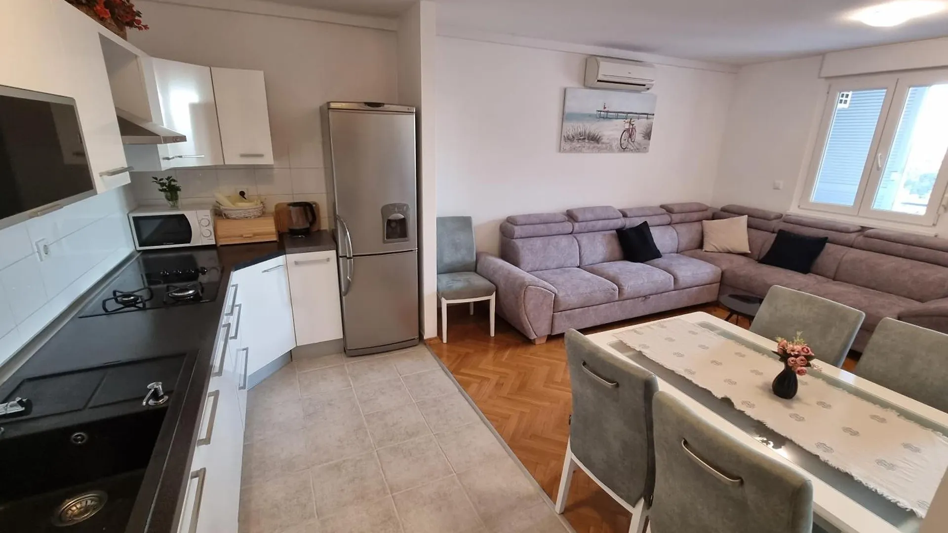 Rosa Apartment Zadar